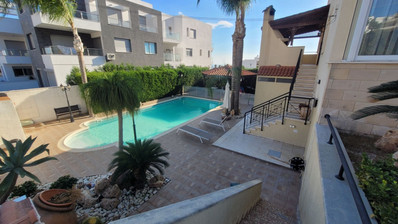 Luxury-Spacious Seven Bedroom Corner Detached Villa With Pool