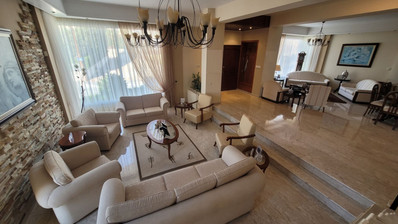 Luxury-Spacious Seven Bedroom Corner Detached Villa With Pool