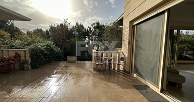 FOR RENT LUXURY FIVE BEDROOM VILLA 20 METRES FROM THE SEA IN THE AMATHOUNDA AREA OF LIMASSOL