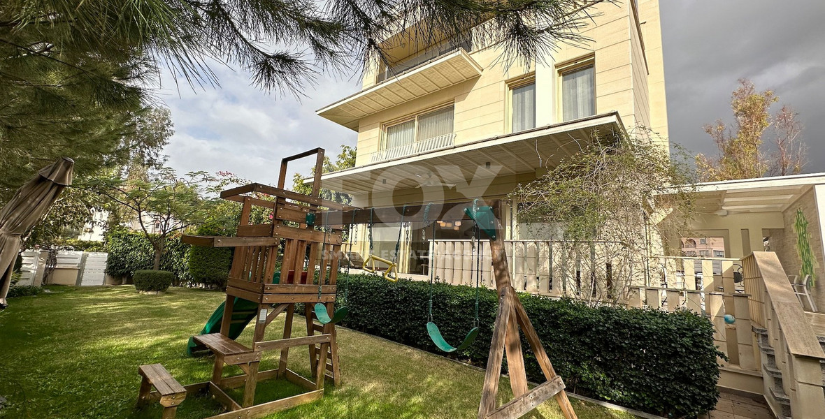 FOR RENT LUXURY FIVE BEDROOM VILLA 20 METRES FROM THE SEA IN THE AMATHOUNDA AREA OF LIMASSOL