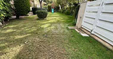 FOR RENT LUXURY FIVE BEDROOM VILLA 20 METRES FROM THE SEA IN THE AMATHOUNDA AREA OF LIMASSOL