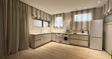 FOR RENT LUXURY FIVE BEDROOM VILLA 20 METRES FROM THE SEA IN THE AMATHOUNDA AREA OF LIMASSOL