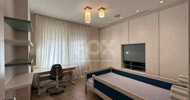 FOR RENT LUXURY FIVE BEDROOM VILLA 20 METRES FROM THE SEA IN THE AMATHOUNDA AREA OF LIMASSOL