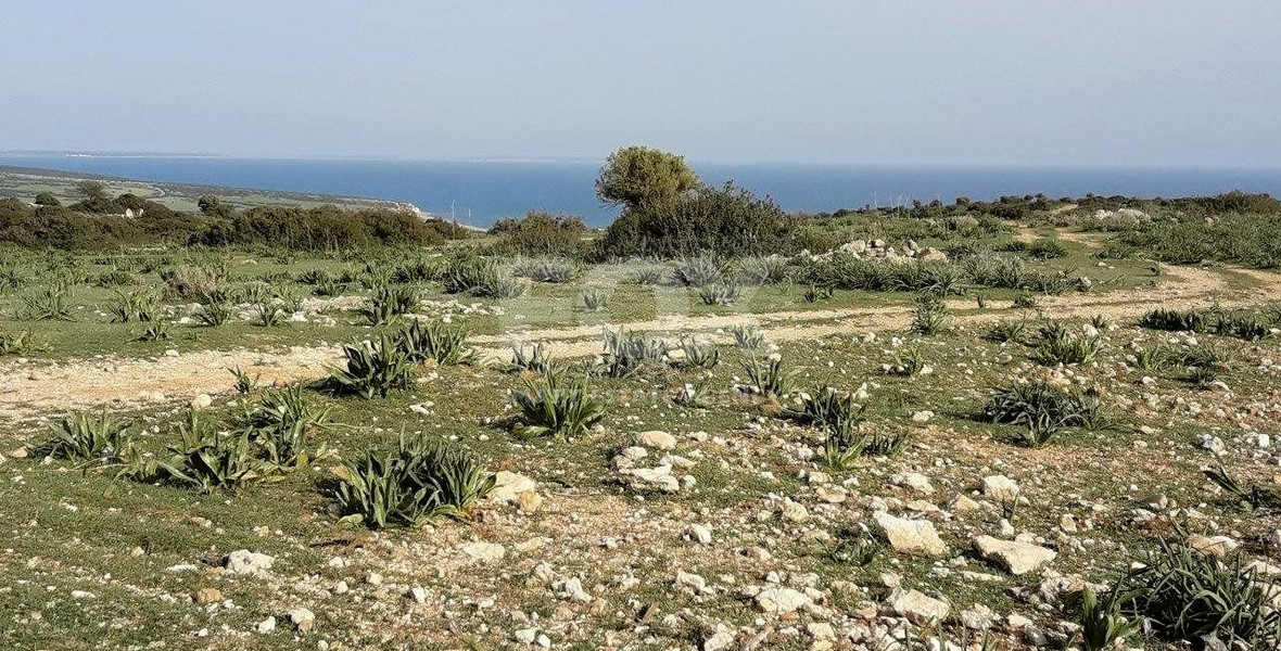 LAND FOR SALE IN PISSOURI VILLAGE, LIMASSOL