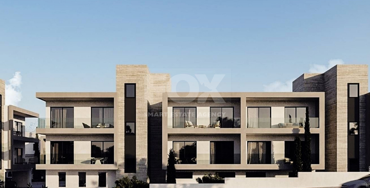 Two bedrooms elegant apartment on first floor in Geroskypou