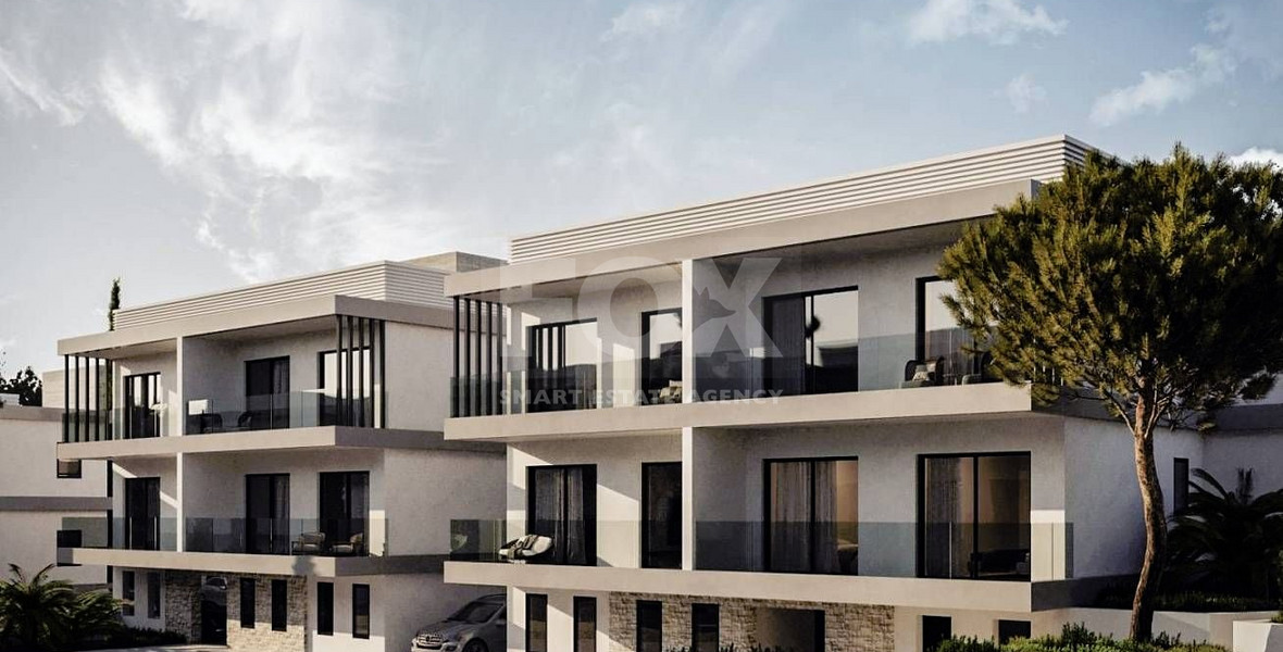 Two bedrooms elegant apartment on first floor in Geroskypou