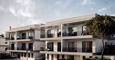 One bedrooms stunning apartment on first floor in Geroskypou