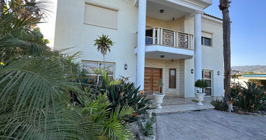 Furnished five bedroom Villa Privately gated amongst landscaped gardens.