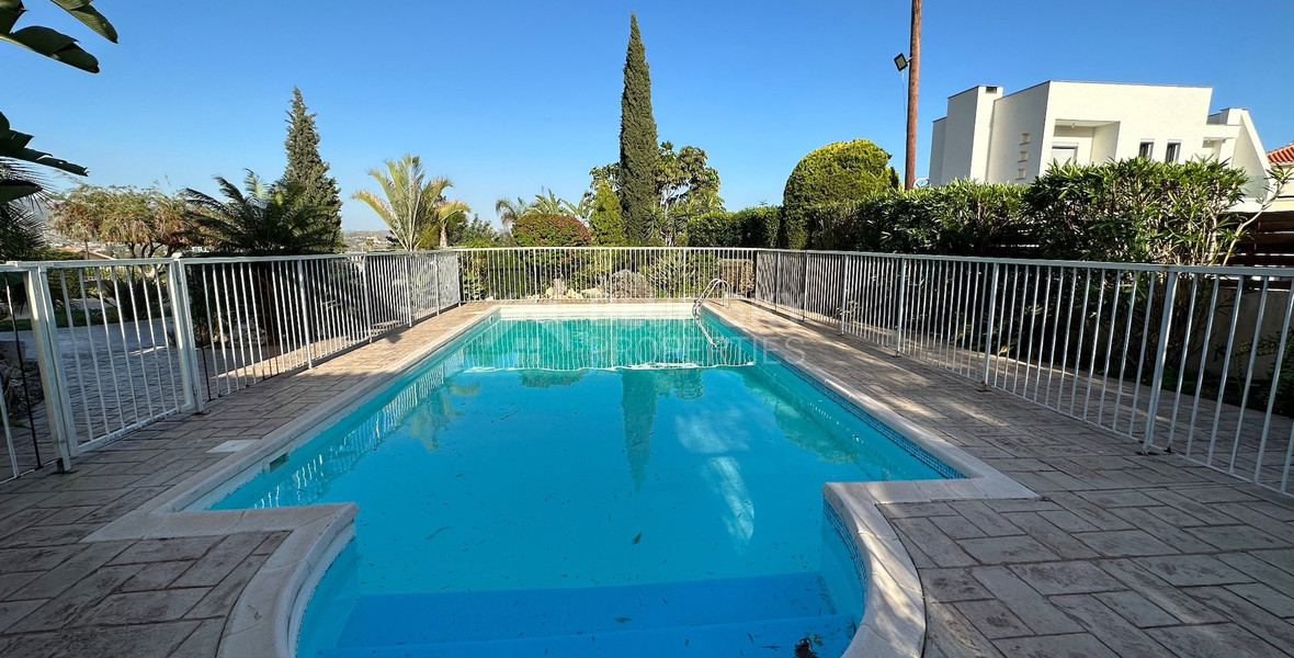 Furnished five bedroom Villa Privately gated amongst landscaped gardens.