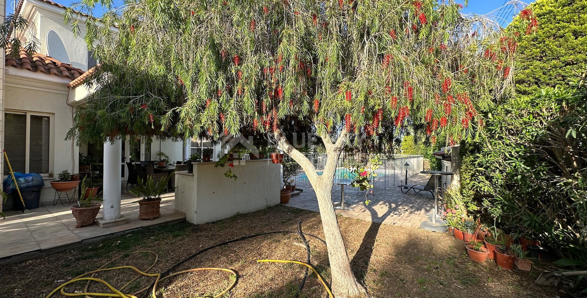 Furnished five bedroom Villa Privately gated amongst landscaped gardens.