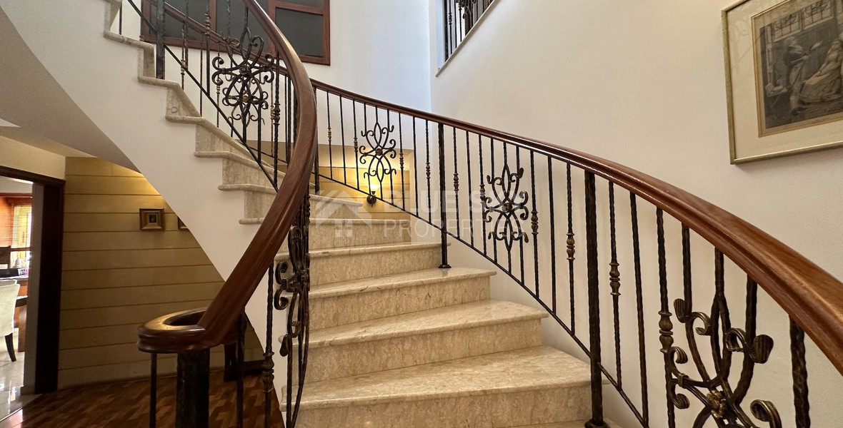 Furnished five bedroom Villa Privately gated amongst landscaped gardens.