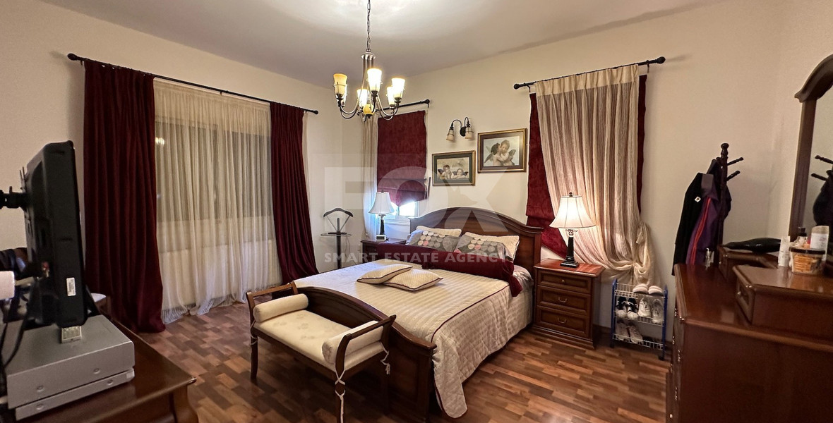 Furnished five bedroom Villa Privately gated amongst landscaped gardens.