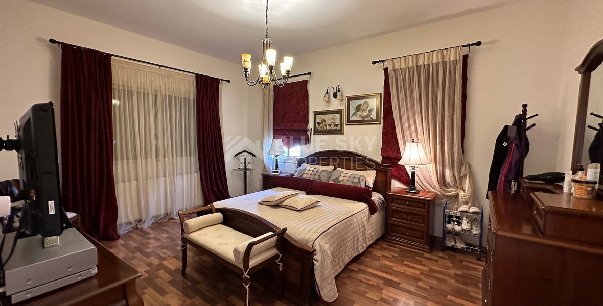 Furnished five bedroom Villa Privately gated amongst landscaped gardens.