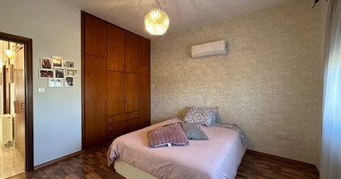 Furnished five bedroom Villa Privately gated amongst landscaped gardens.