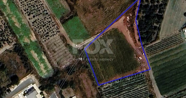 DEVELOPMENT LAND IN KISSONERGA CLOSE TO SEA FRONT