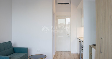 NO VAT BUILDING WITH 18 STUDIOS, SWIMMING POOL, GYM AREA AND ROOF TERRACE.