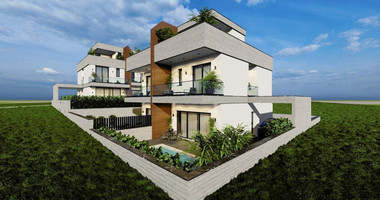Spacious-Modern Design Two Bedroom Townhouses With Swimming Pool