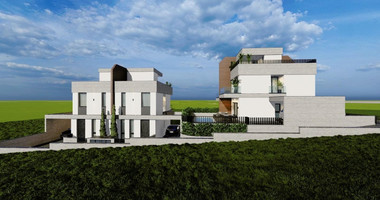 Spacious-Modern Design Two Bedroom Townhouses With Swimming Pool