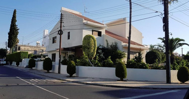 Spacious 4-Bedroom Corner House for sale in Agios Nektarios, Limassol
