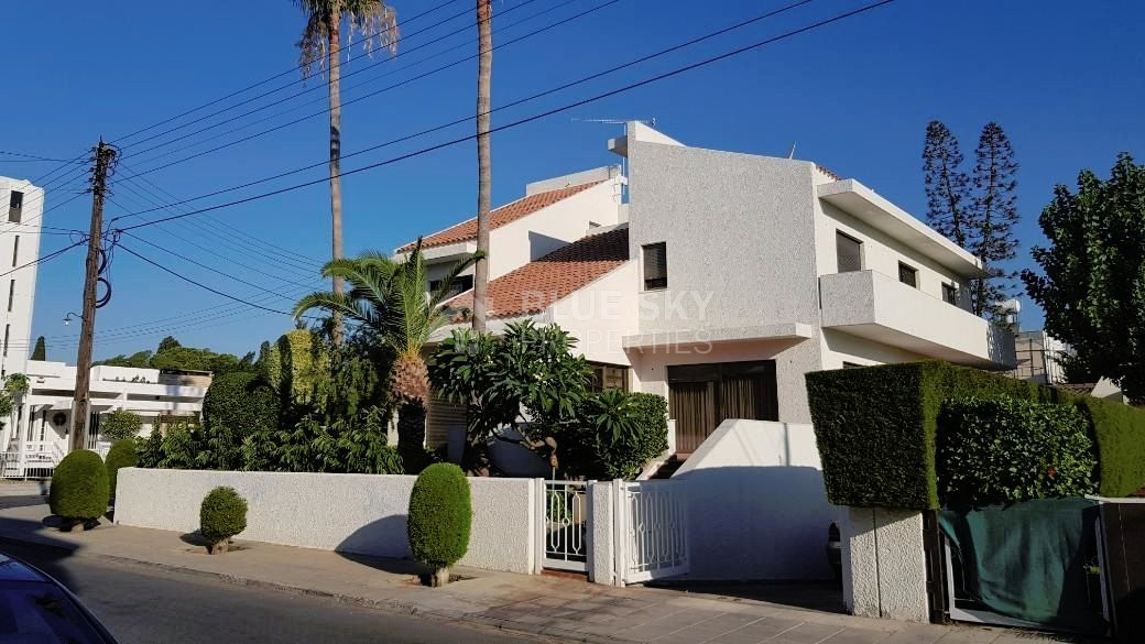 Spacious 4-Bedroom Corner House for sale in Agios Nektarios, Limassol