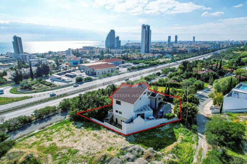 Two-storey house with a pool in Mouttagiaka, Limassol