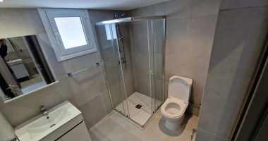 Commercial Building for sale in Apostolou Petrou & Pavlou: Residential Potential