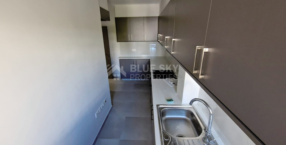 Commercial Building for sale in Apostolou Petrou & Pavlou: Residential Potential