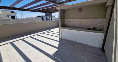 Commercial Building for sale in Apostolou Petrou & Pavlou: Residential Potential