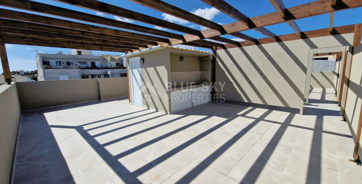 Commercial Building for sale in Apostolou Petrou & Pavlou: Residential Potential