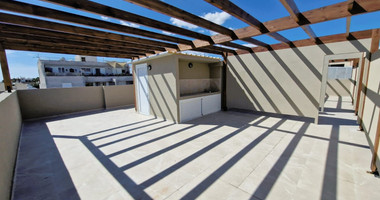 Commercial Building for sale in Apostolou Petrou & Pavlou: Residential Potential