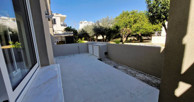 Commercial Building for sale in Apostolou Petrou & Pavlou: Residential Potential