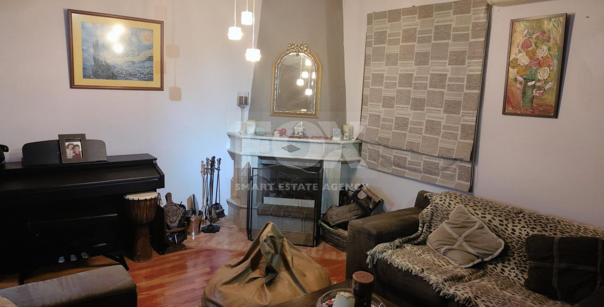 Three Bed House For rent with swimming pool In Paramytha