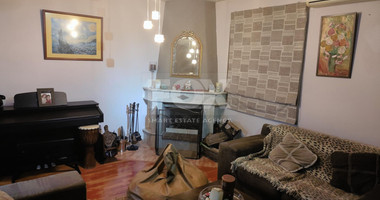 Three Bed House For rent with swimming pool In Paramytha