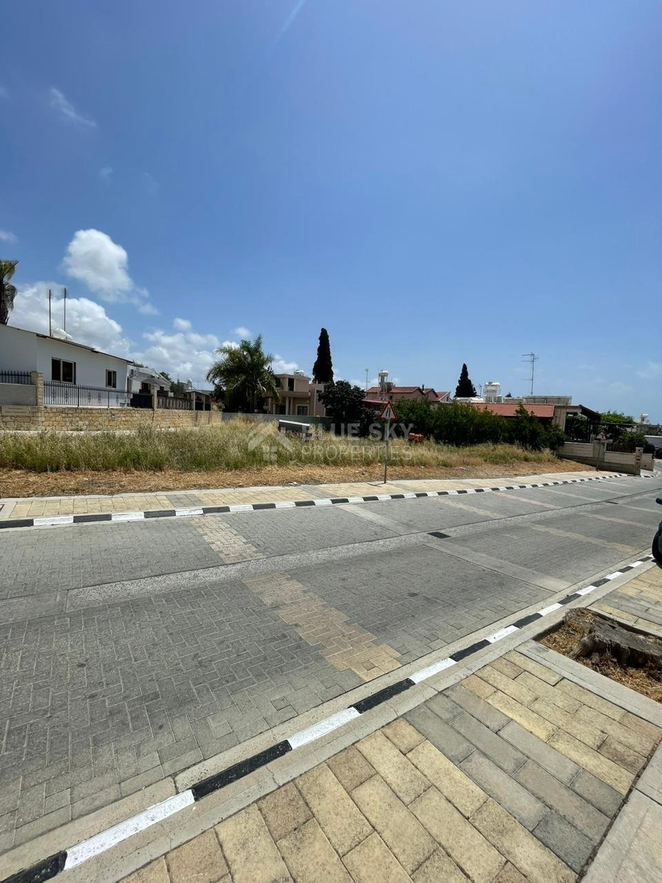 CORNER PLOT FOR SALE  IN ERIMI