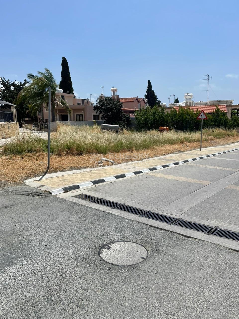 CORNER PLOT FOR SALE  IN ERIMI