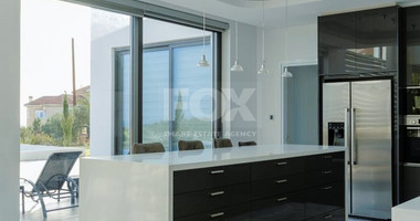 Stunning Modern Design Villa For Rent in Lower Peyia, Paphos.