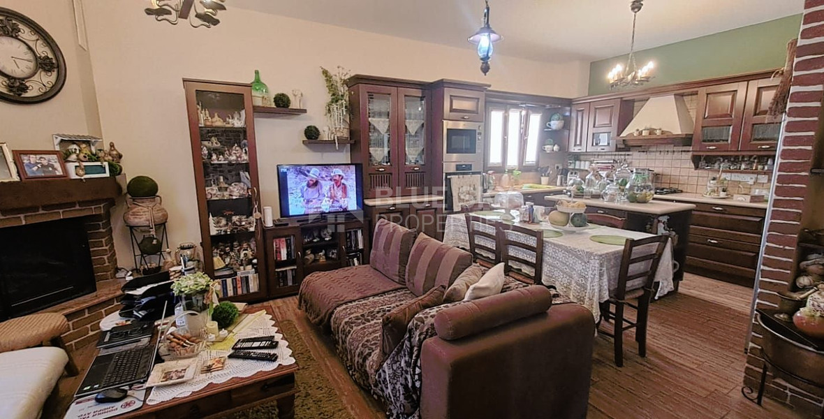 Four bedroom semi-detached house for rent, in Episkopi, Limassol