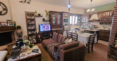 Four bedroom semi-detached house for rent, in Episkopi, Limassol