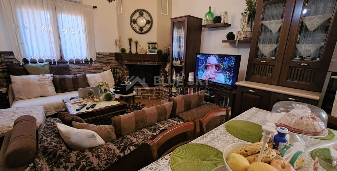 Four bedroom semi-detached house for rent, in Episkopi, Limassol