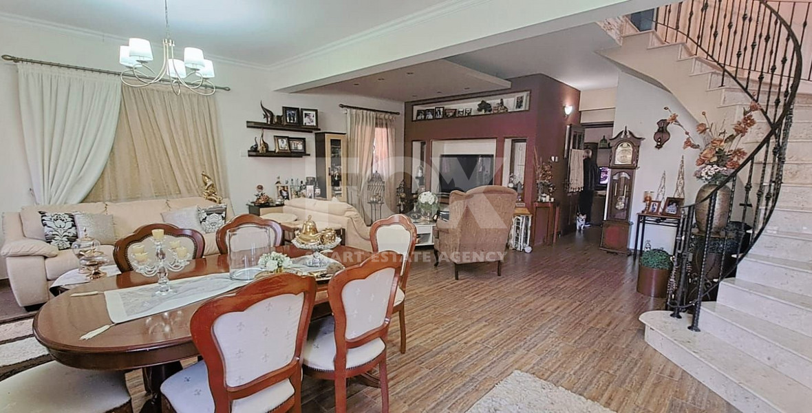 Four bedroom semi-detached house for rent, in Episkopi, Limassol