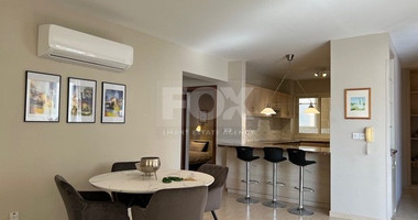 Penthouse across the road from the beach in private complex