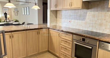 Penthouse across the road from the beach in private complex