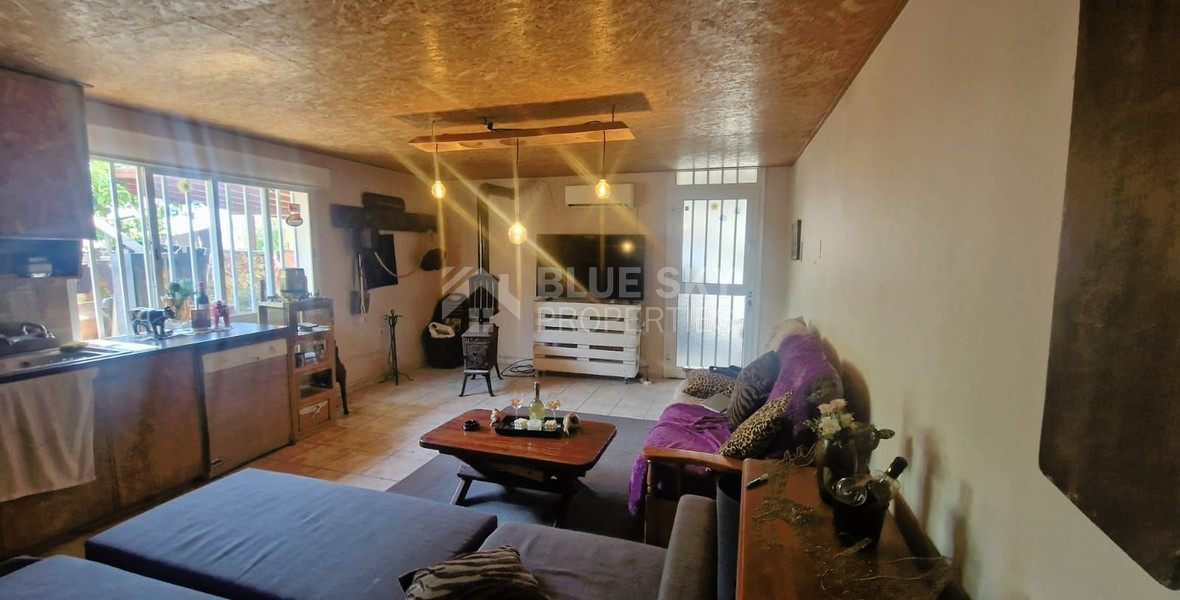 Charming House for sale in Pano Kivides: with Annexed House