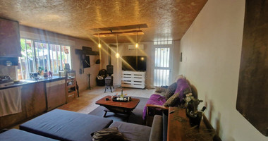 Charming House for sale in Pano Kivides: with Annexed House