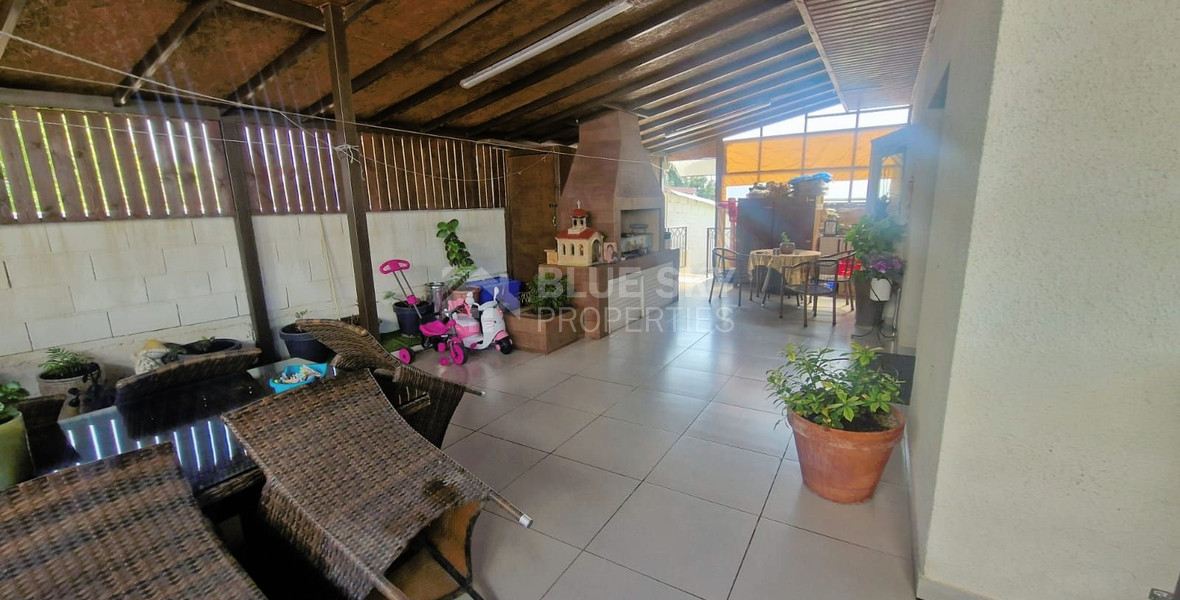 Charming House for sale in Pano Kivides: with Annexed House