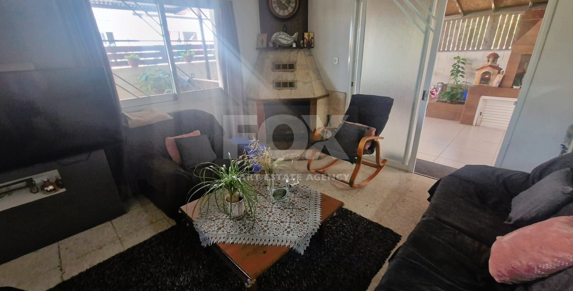 Charming House for sale in Pano Kivides: with Annexed House