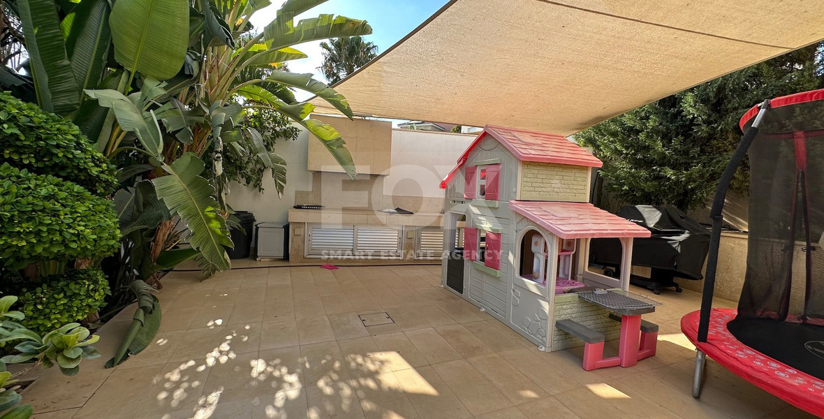 5 Bed House For Sale In Agios Tychon Limassol Cyprus