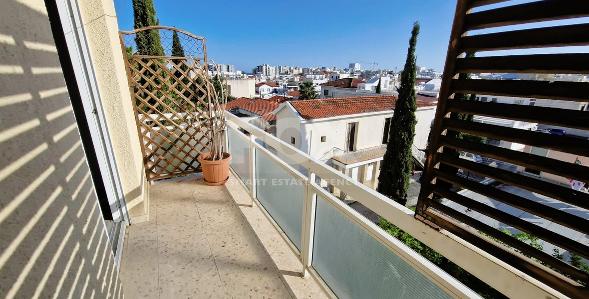 Renovated Office/Apartment with Four-Offices and Two-Bedrooms for sale in Limassol Center