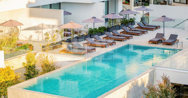 Three bedroom magnificent apartment in Tomb of the Kings , Paphos