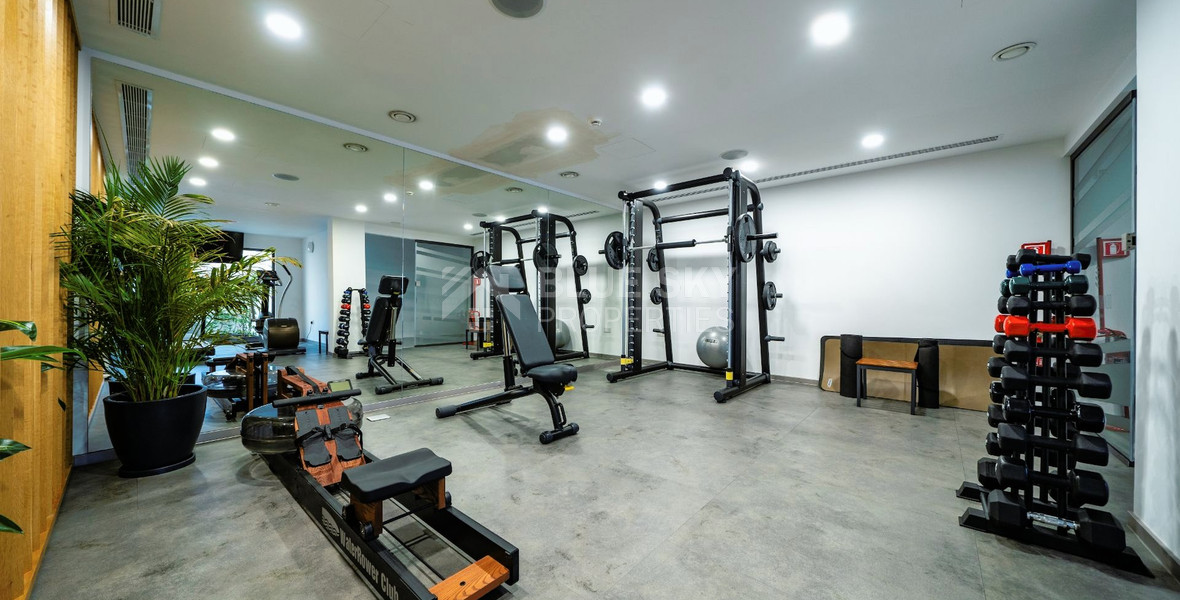 Three bedroom magnificent apartment in Tomb of the Kings , Paphos